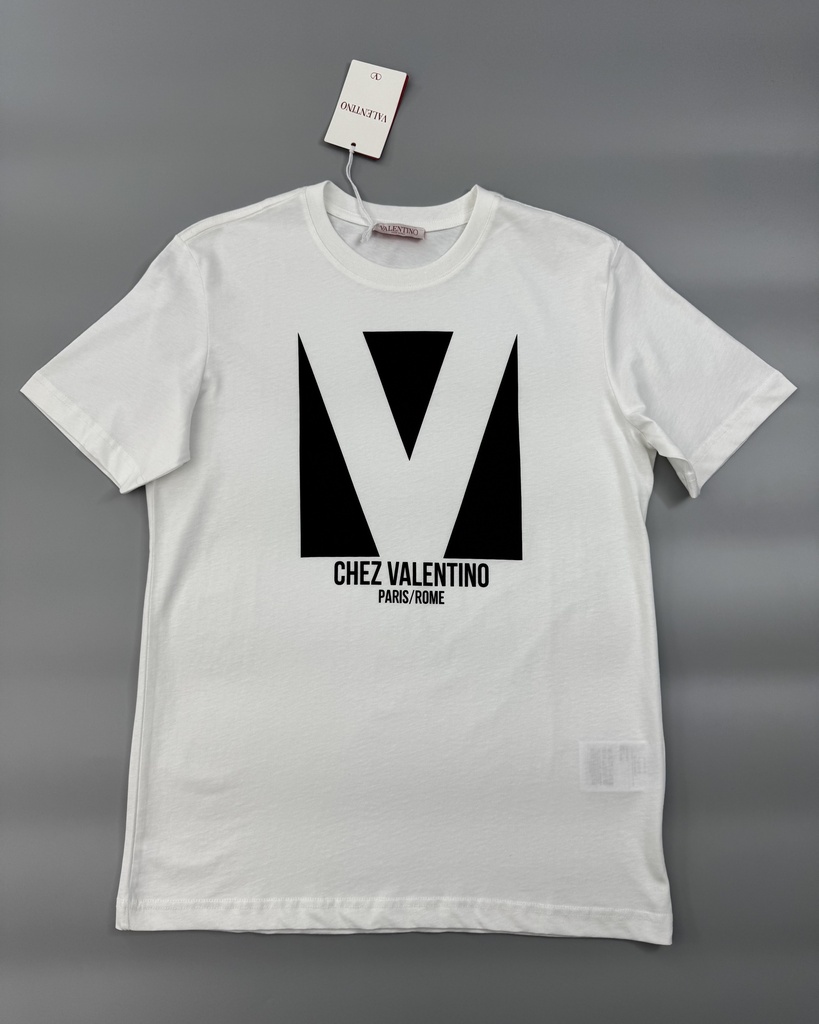 Valentino Front V Print Logo