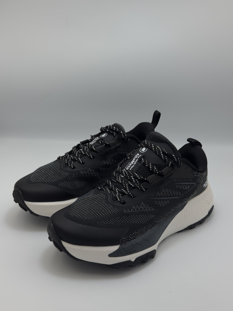 The North Face Altame Black/White