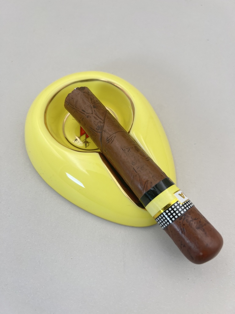Monte Cristo Ashtray G123B-1 Yellow
