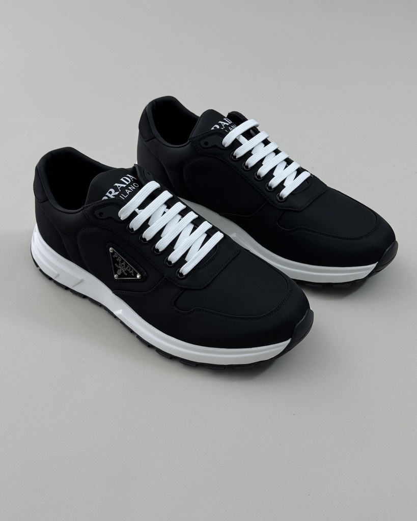 Prada 2EE369 Shoes (Black, 46)