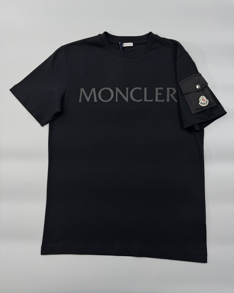 Moncler Logo T-Shirt J20918C000