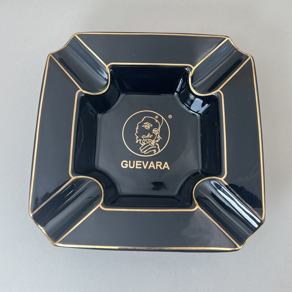 Guevara Ashtray RAG-2406B