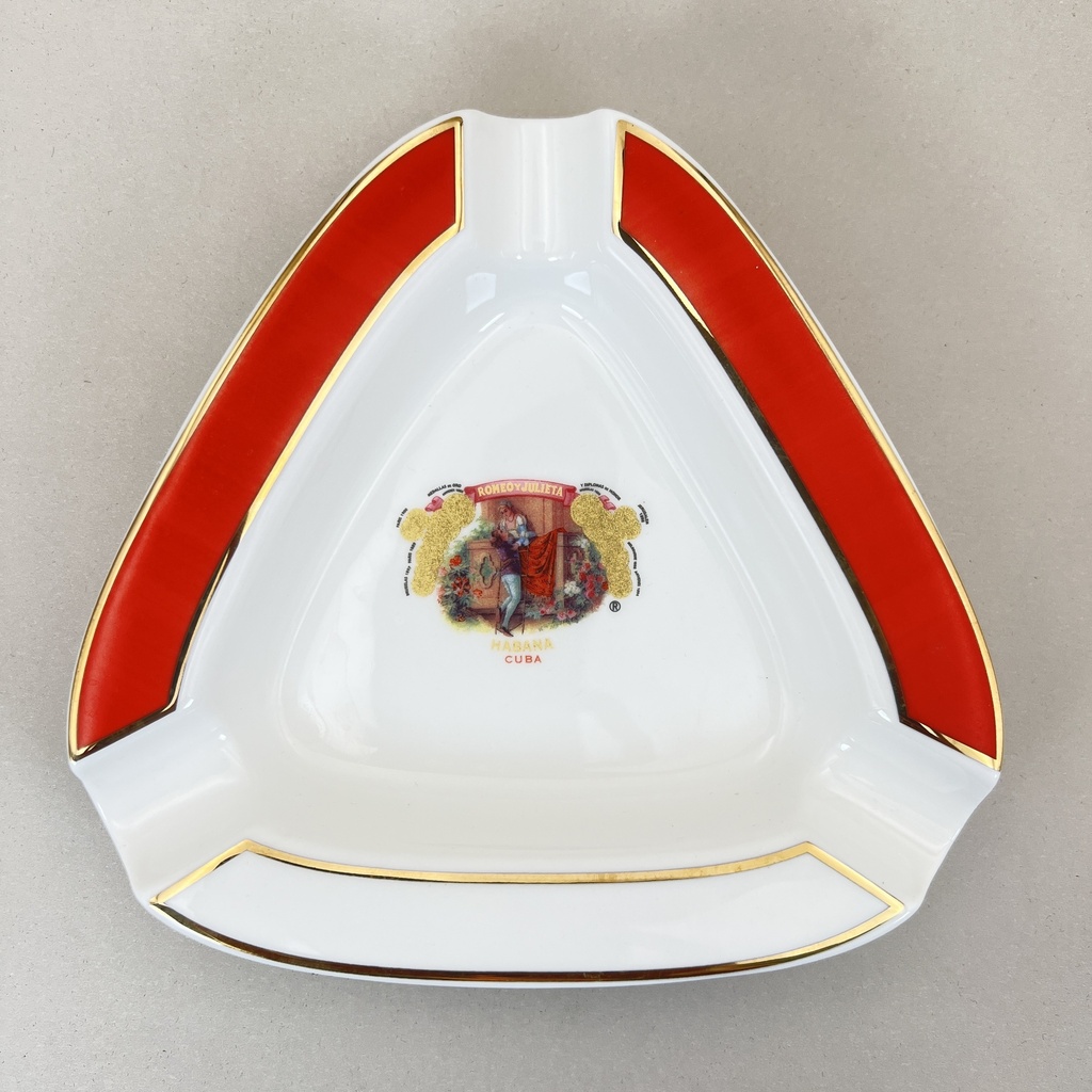 Romeo Juliette Ashtray G-303C